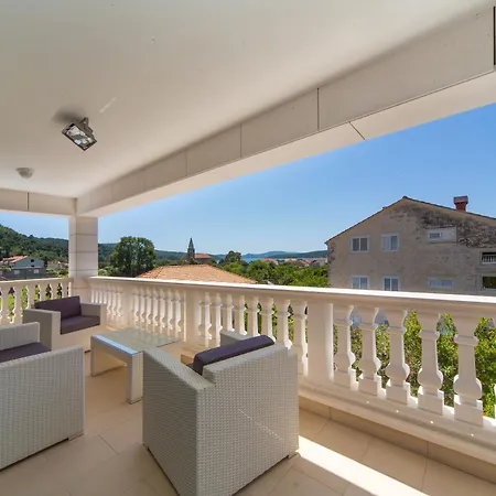 Villa Slano Slano