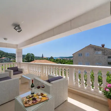 Villa Slano